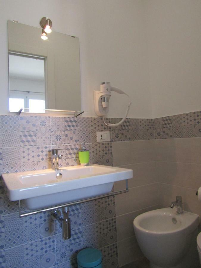 Blu Maris Sicilia Guesthouse Marina di Ragusa Exterior photo